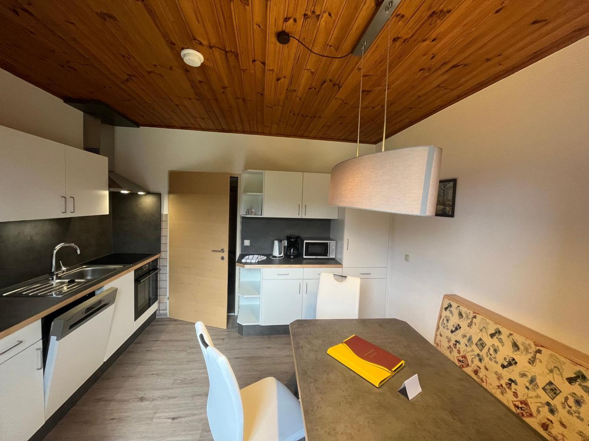 Hotel Gasthof Zur Linde Mariahof Esterno foto